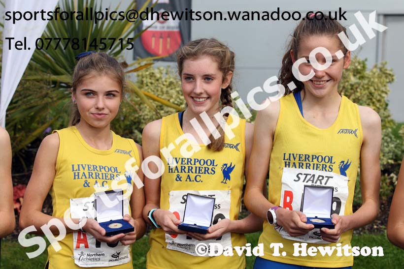 Girls under-15s Northern 6 and 4 Stage Road Relays. Photo: David T. Hewitson/Sports for All Pics